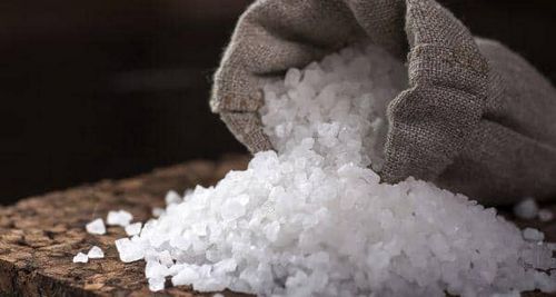Rock Salt Uses in Medicine 